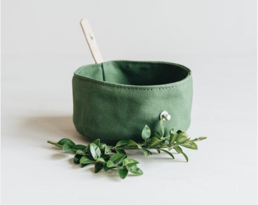 Pet Folding Canvas Portable Feeding And Water Bowl