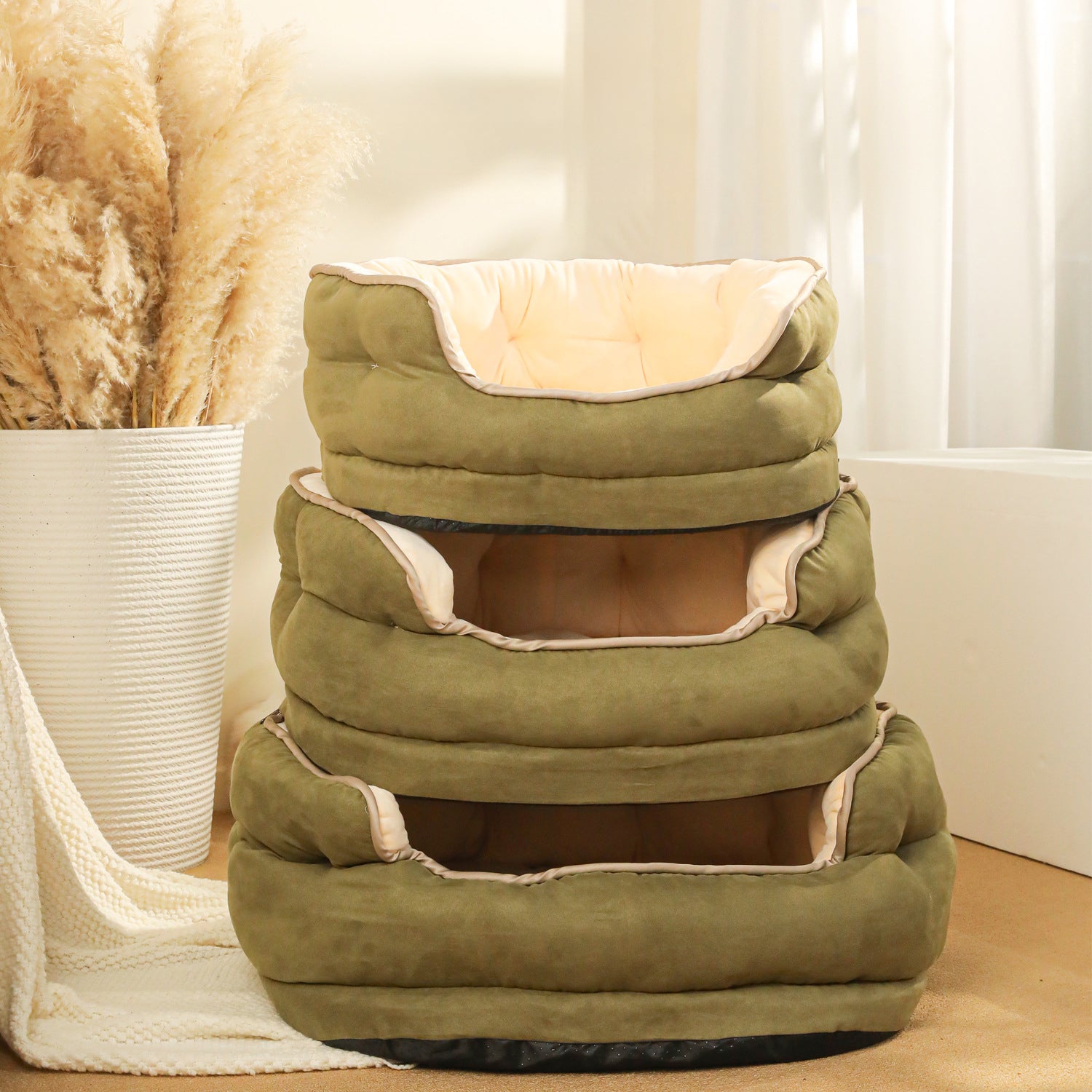 Pet Thickened Washable Plush Warm Sofa Style Bed